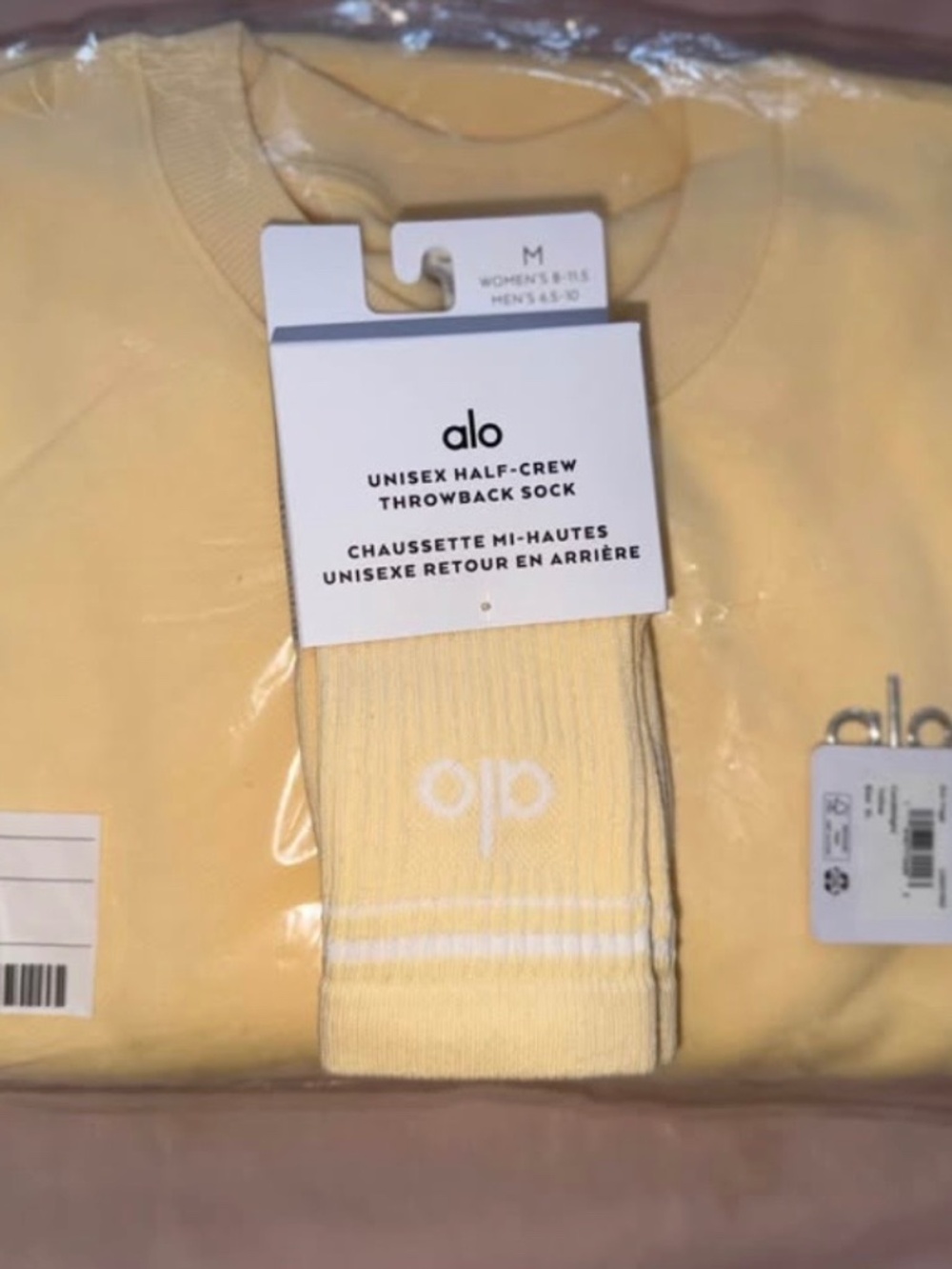 Alo Yoga Sweatshirt & Socks